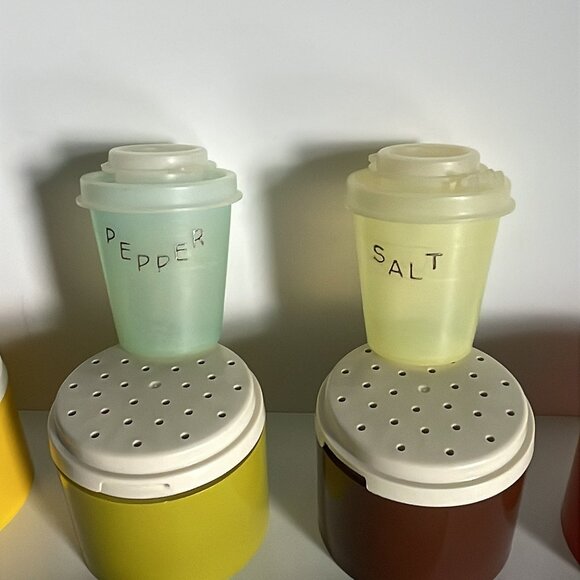 Vintage Tupperware Stackable Spice Containers Salt Pepper Shakers Lids for All - Picture 8 of 11